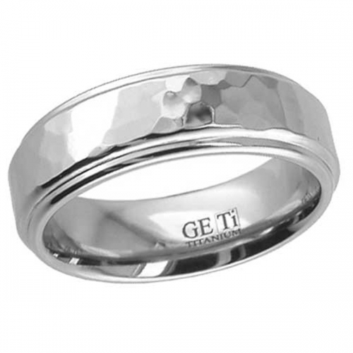 Patterned Titanium Wedding Ring (2201HAMM)